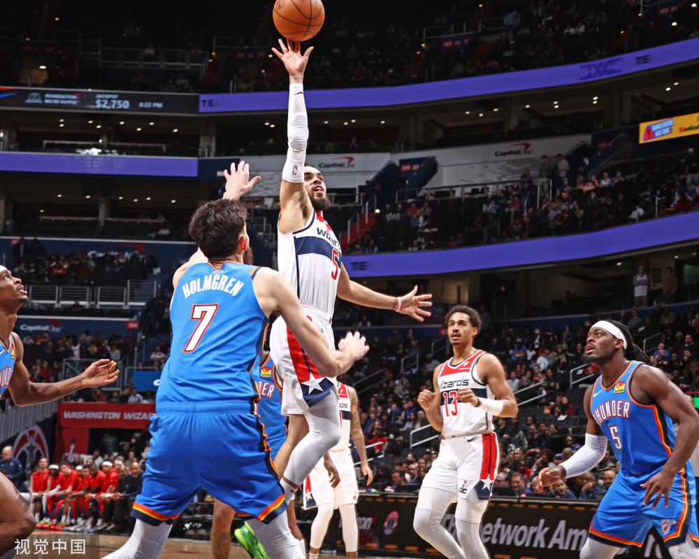 尤为明显 尤为明显