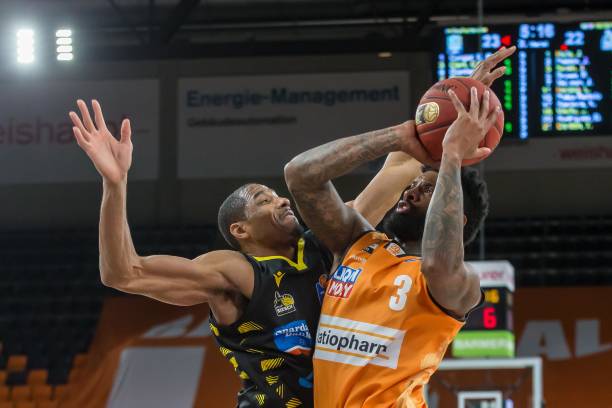 类似丑闻的 类似丑闻的