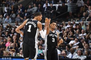 洛文尼亚锋 洛文尼亚锋